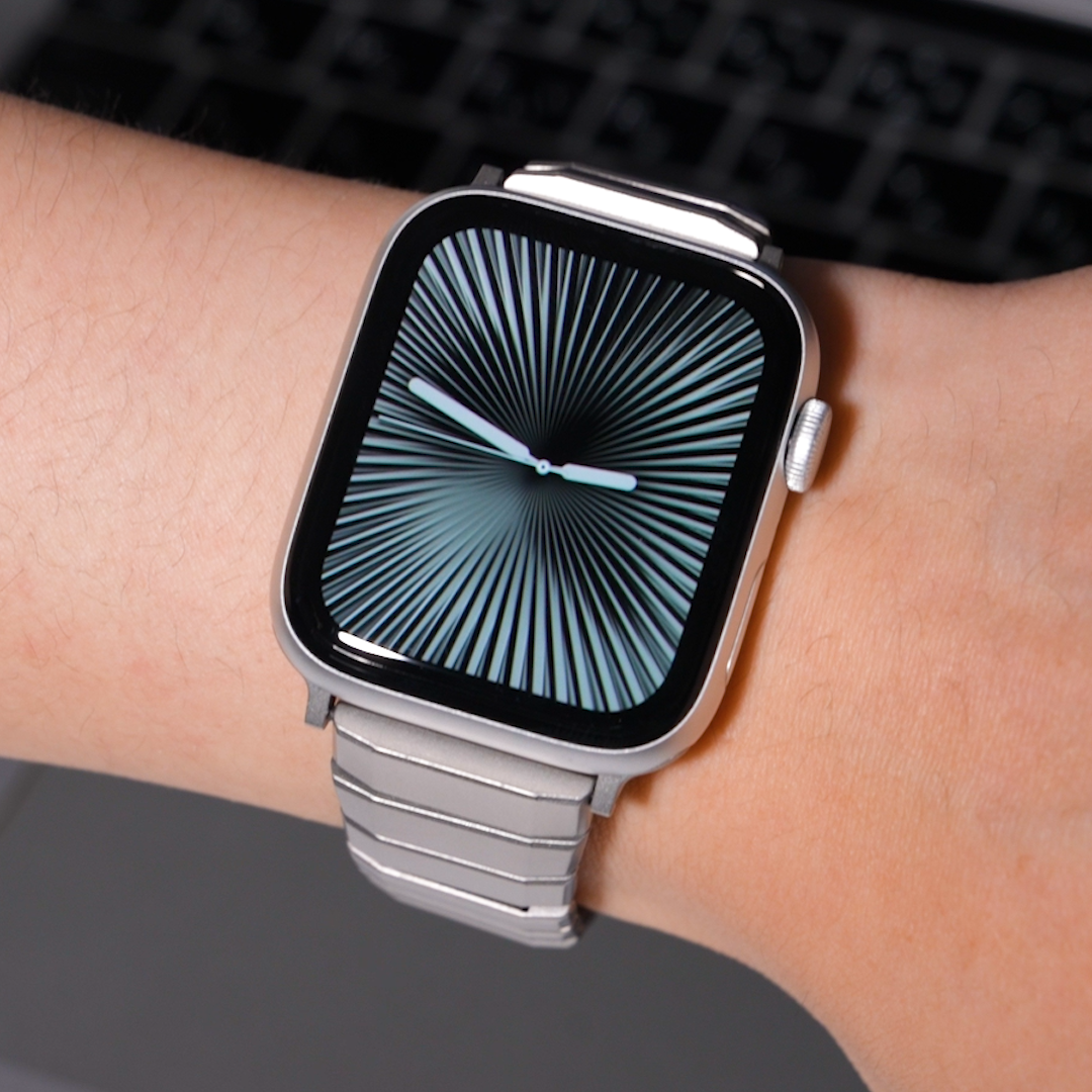 [Addictive Form] Titanium Urban Metal Band [Apple Watch]