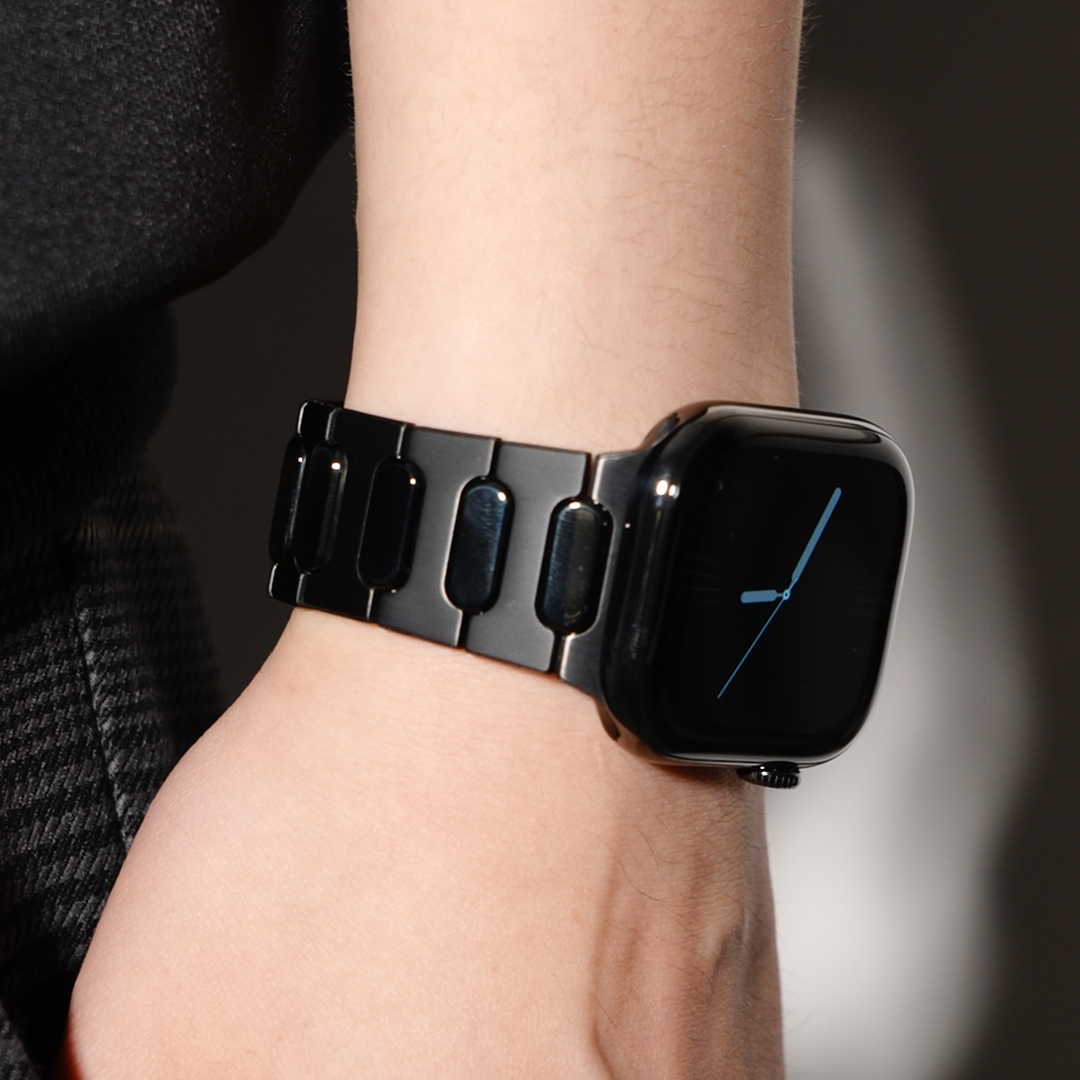 [Black Shine] Black Link Titanium Band [Apple Watch]