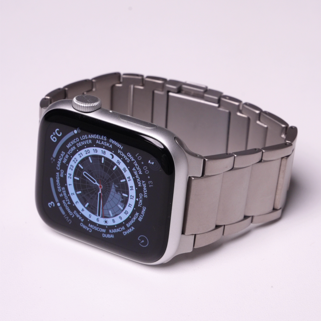 [4 colors available] Classic magnetic titanium band [Apple Watch]
