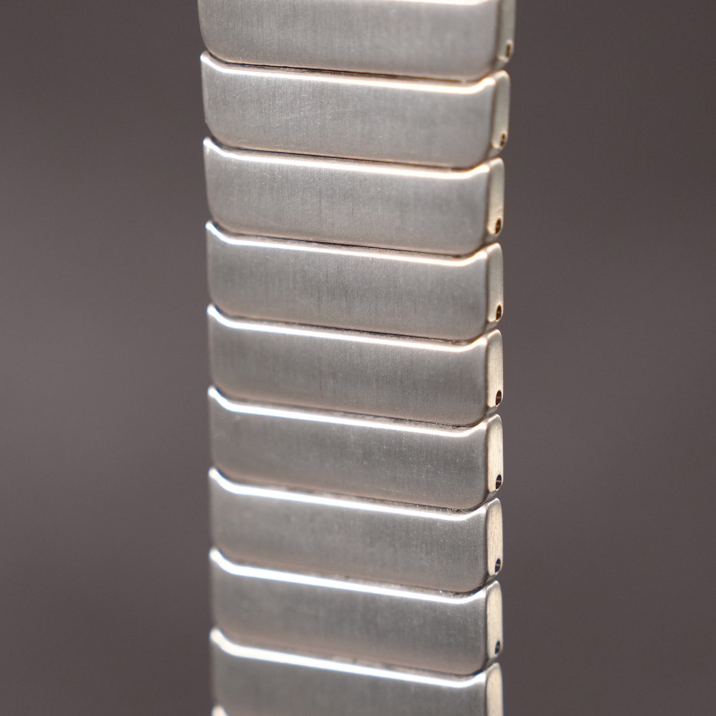 [Minimalist Design] Magnetic Bamboo Titanium Band [Apple Watch]