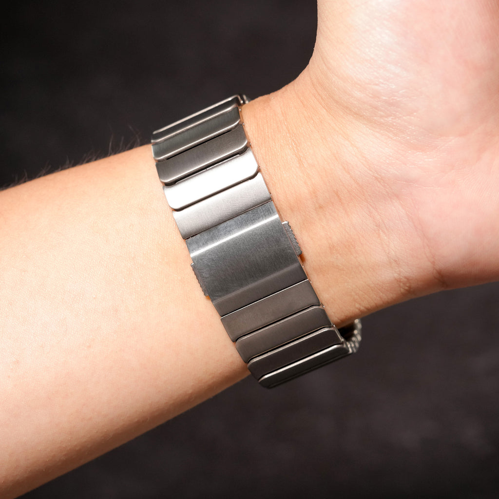 [Minimalist Design] Magnetic Bamboo Titanium Band [Apple Watch]