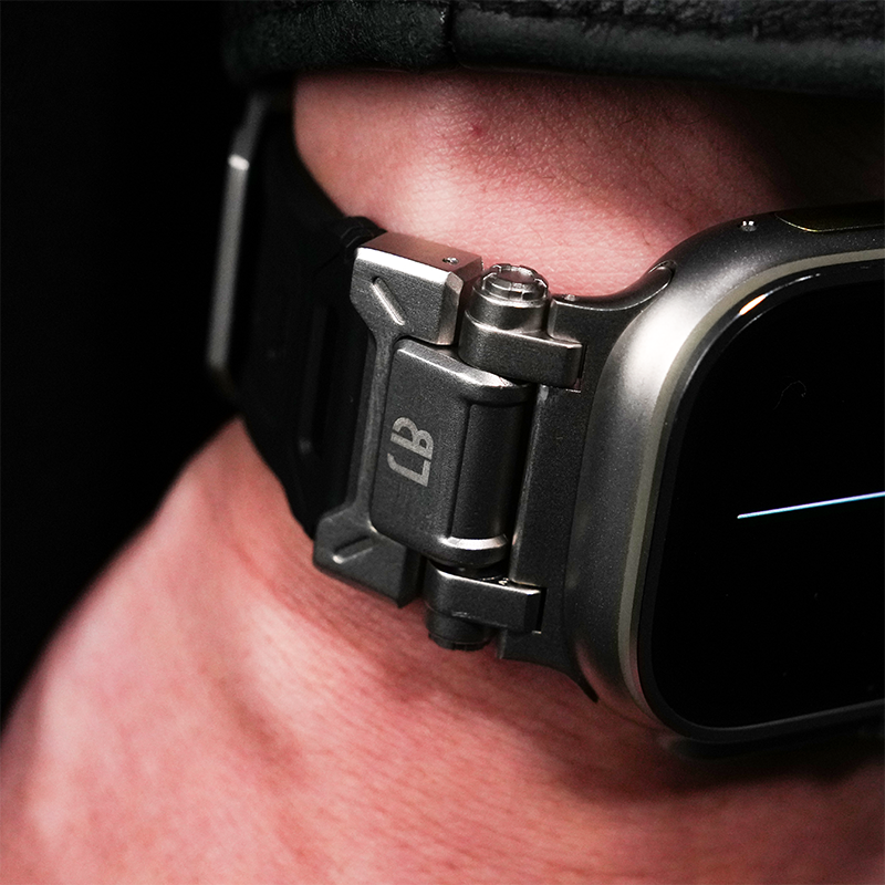 Apple Watch Band BJ-004 FORTRESS - Black Silver【Bandee Joy】