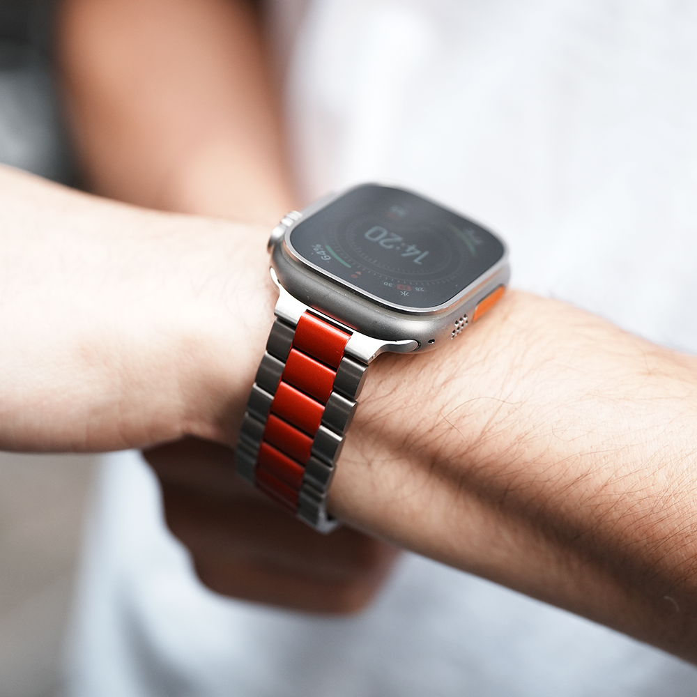 【ウルトラマン60周年記念】ウルトラマンモデル【アップルウォッチバンド】