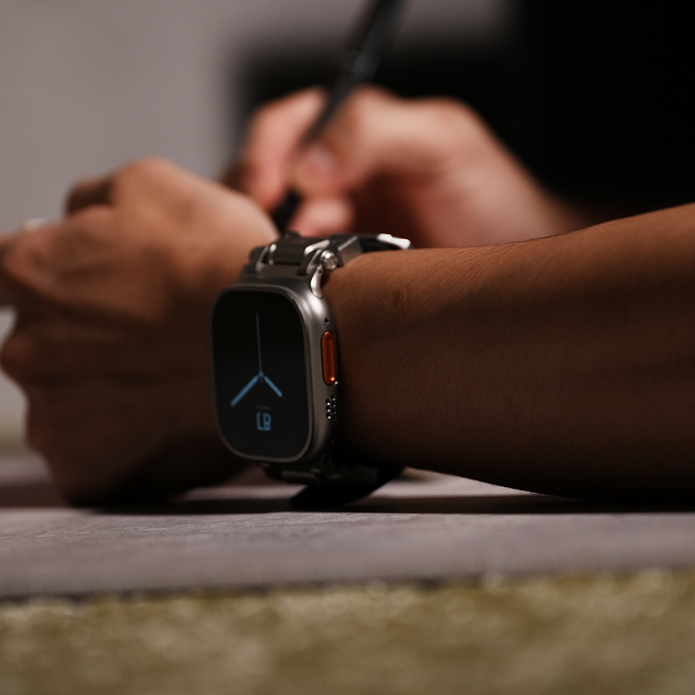 Apple Watch Band BJ-004 FORTRESS - Black Silver【Bandee Joy】