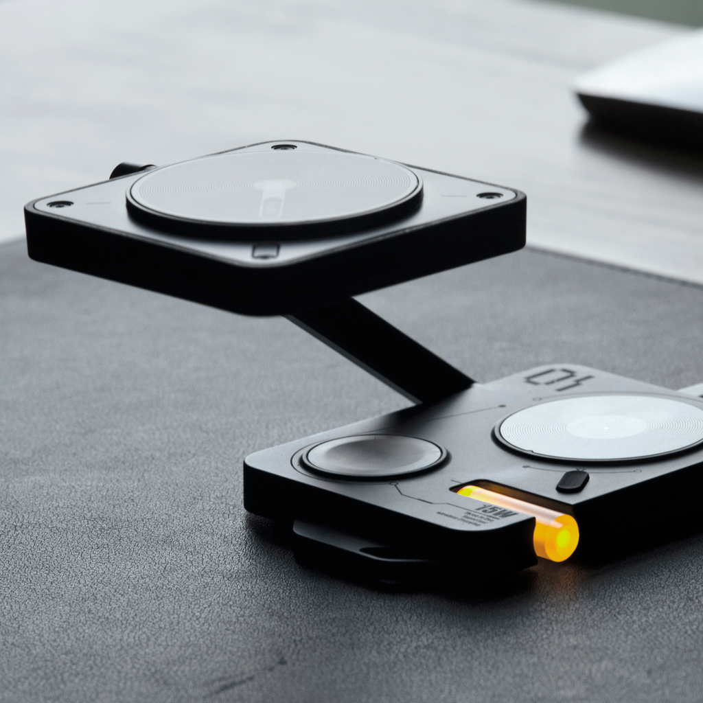 【AULUMU】M01 4-in-1 折りたたみ式ワイヤレス充電器【充電ステーション】
