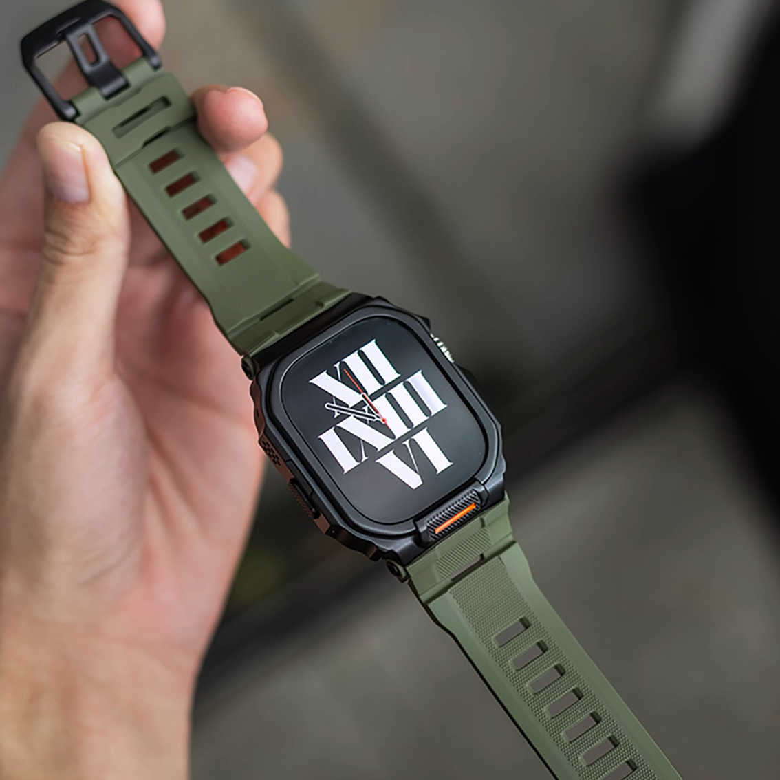 【Ultra専用モデル】メカニカルガードケースバンド【アップルウォッチ】