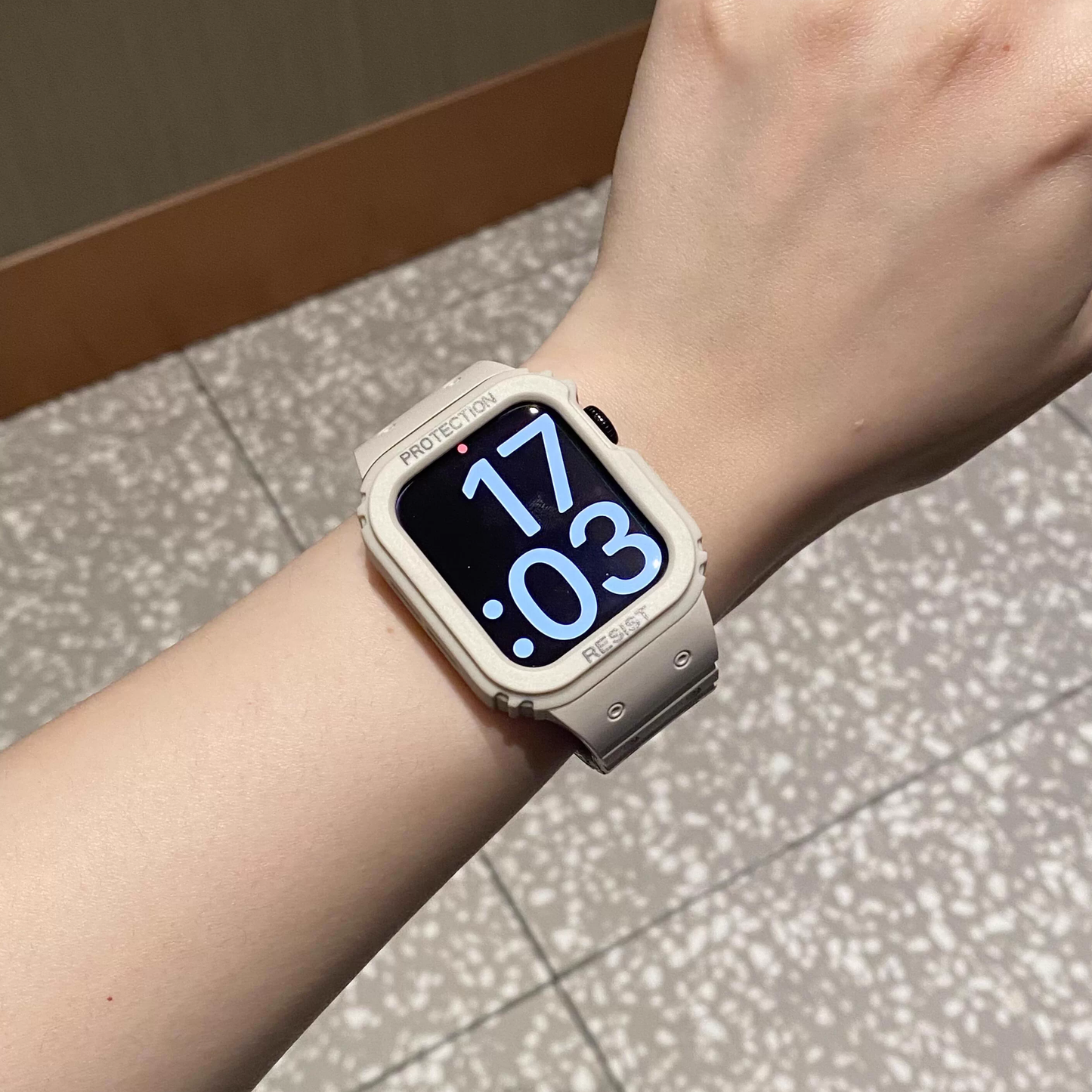 【全5色】ケース一体型マグネットシリコンバンド【アップルウォッチ】