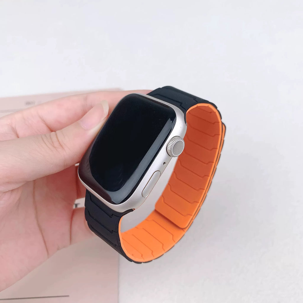 [Easy to attach with magnets] Link Pattern Magnetic Band [Apple Watch]