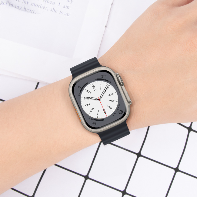 【夏を彩る】ポップカラースポーツバンド【アップルウォッチ】