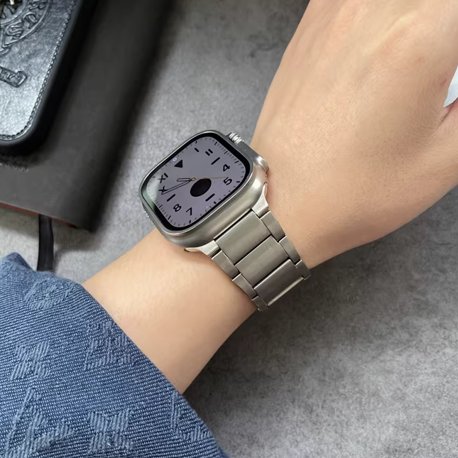 【全4色】クラシックマグネットチタンバンド【アップルウォッチ】