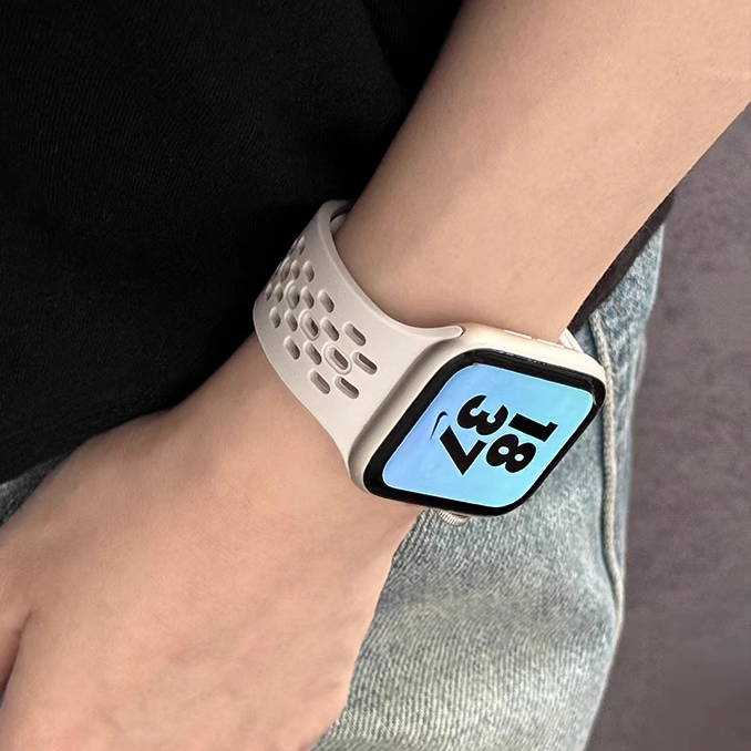 【選べる14色】スポーツメッシュシリコンバンド【アップルウォッチ】