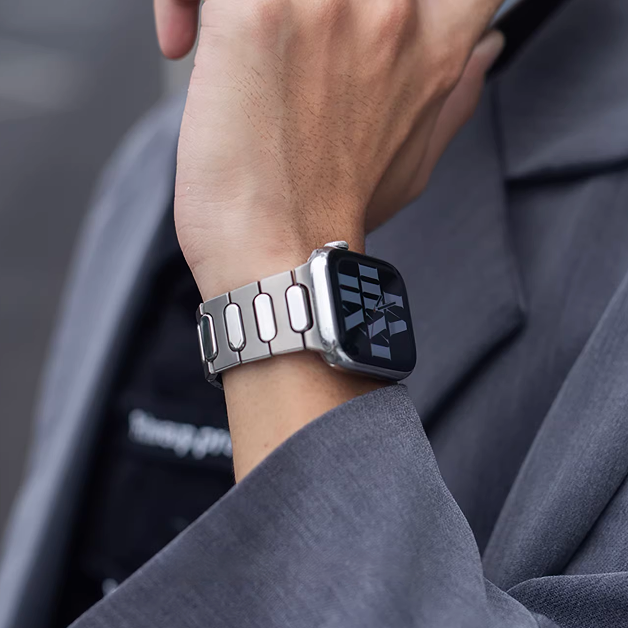 【圧倒的存在感】サークルリンクチタンバンド【アップルウォッチ】