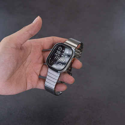 【フィルム付タイプ】デュアルトーンメタルケース【アップルウォッチ】