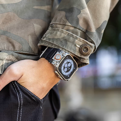 【重厚感MAX】インダストリアルシリコンバンド【アップルウォッチ】