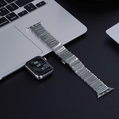 【シルバークラウン】カレイドリンクメタルバンド【アップルウォッチ】