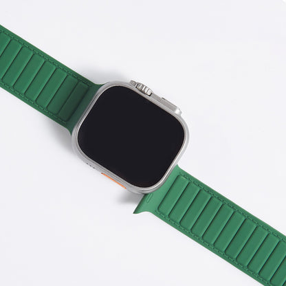 [15 colors available] Leather texture magnetic silicone band [Apple Watch]