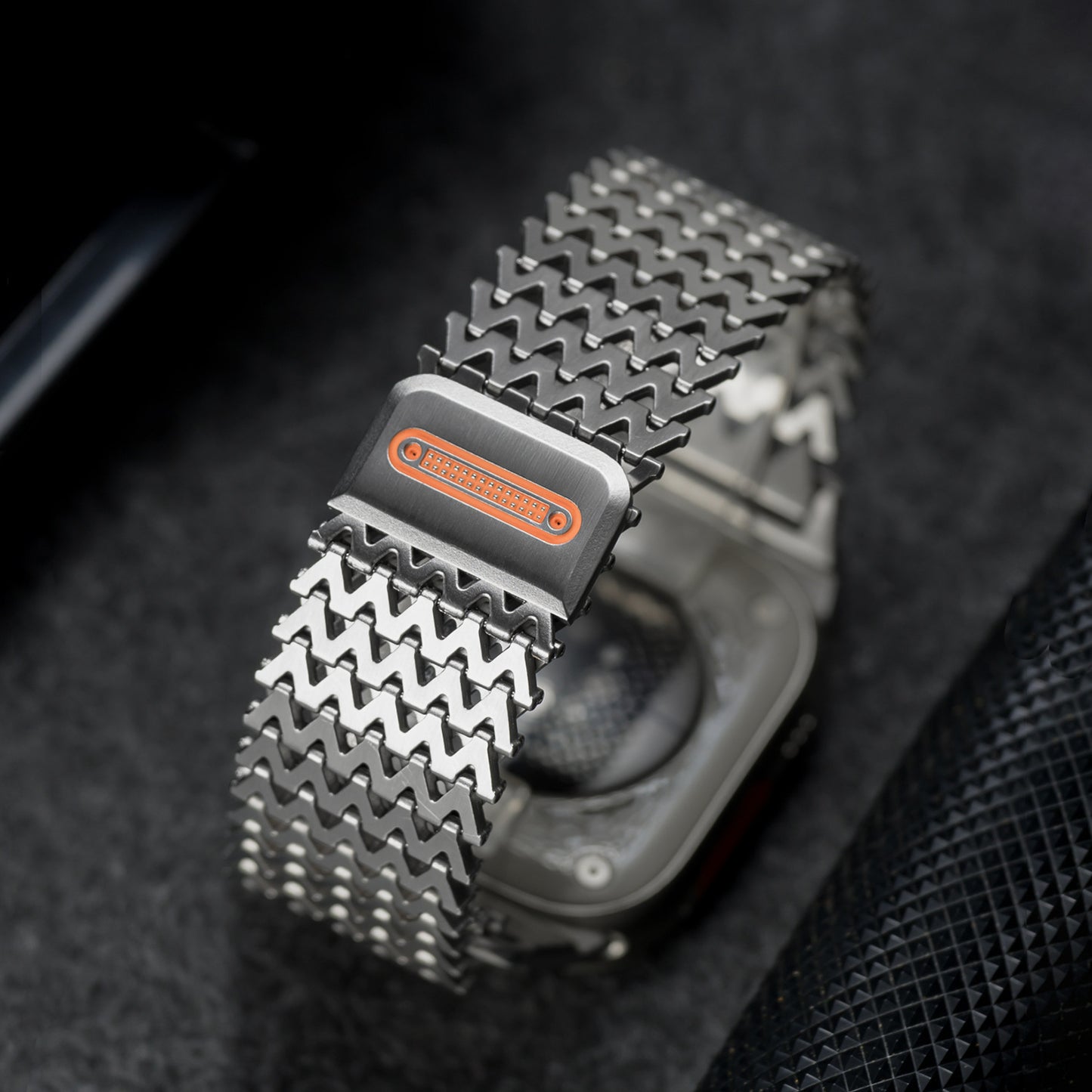 【粗めメッシュ】ジャグドメタルマグネットバンド【アップルウォッチ】