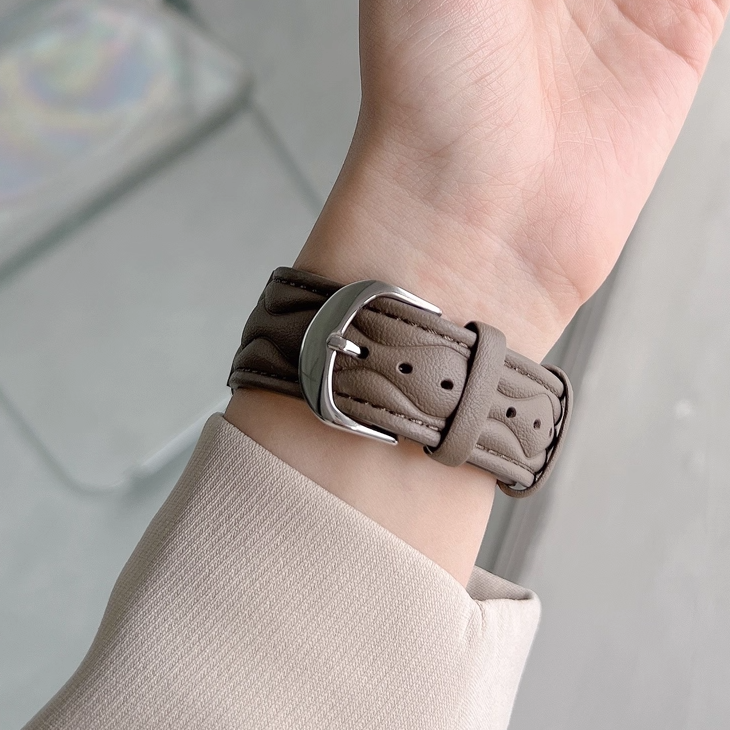 【秋の装いに】ウィーブステッチレザーバンド【アップルウォッチ】