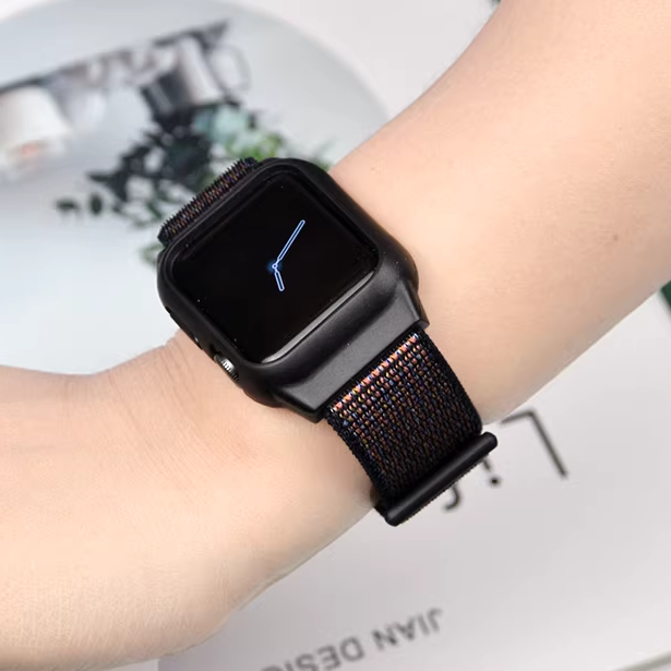 [25 colors available] Silicone case with integrated nylon band [Apple Watch]