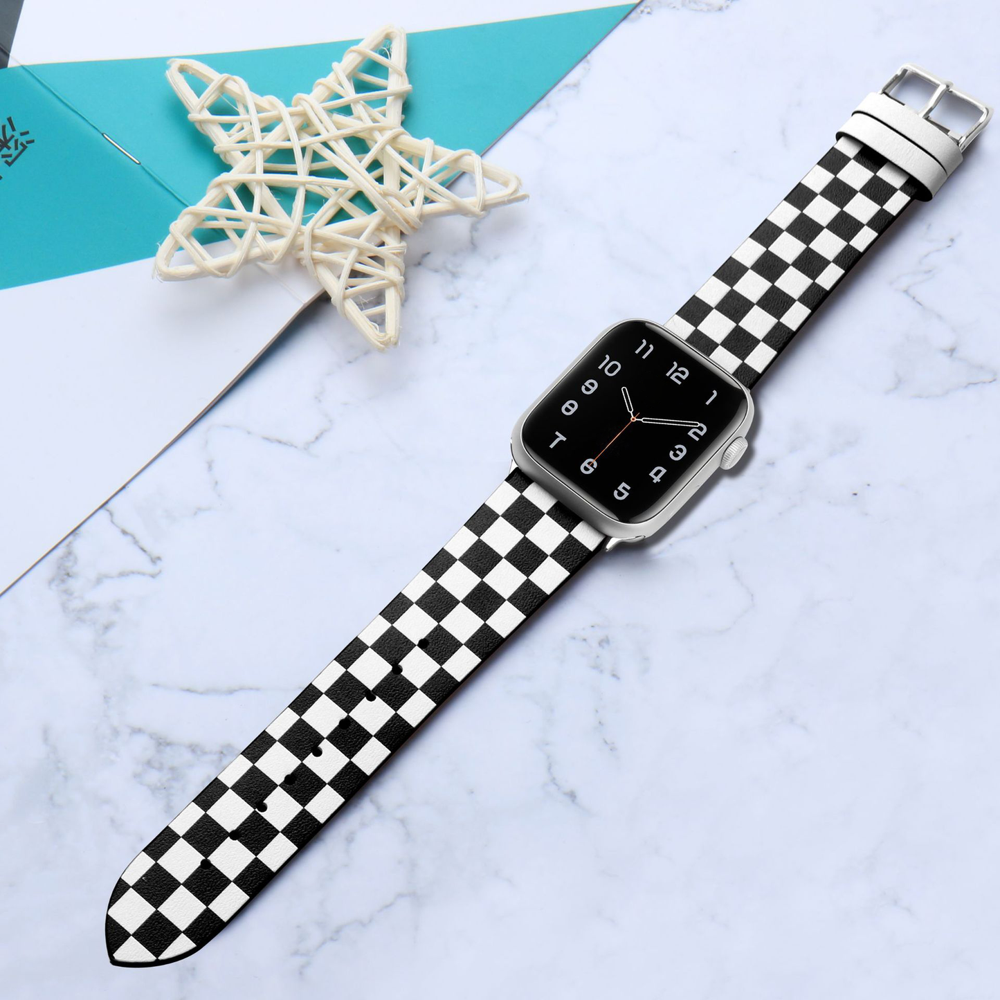 【目を惹く配色】チェッカーパターンレザーバンド【アップルウォッチ】