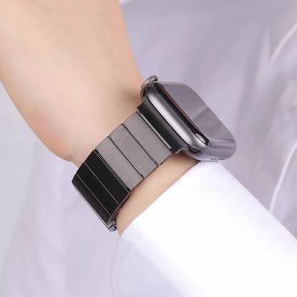 【磁力でスマート装着】マグネティックメタルバンド【アップルウォッチ】