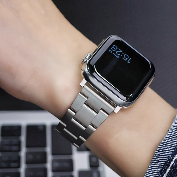 【シルバークラウン】スリムリンクメタルバンド【アップルウォッチ】