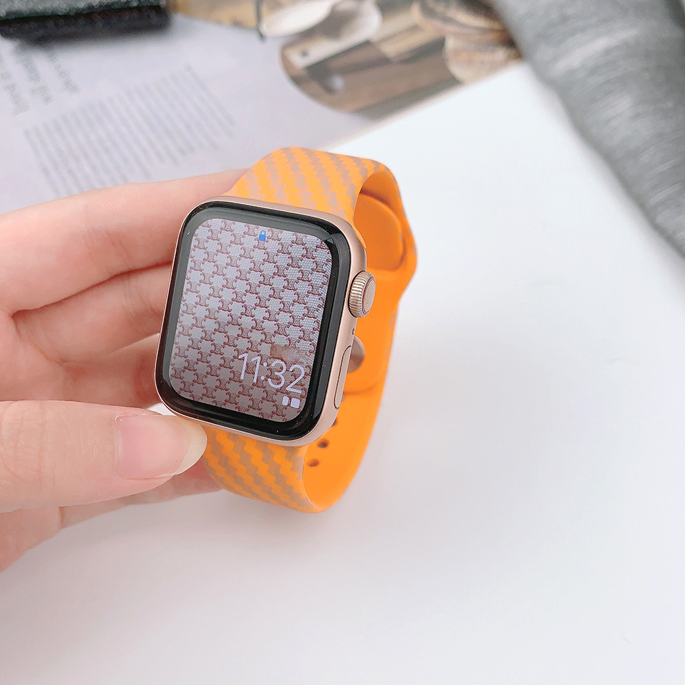 【上質スポーティー】カーボンパターンシリコンバンド【アップルウォッチ】