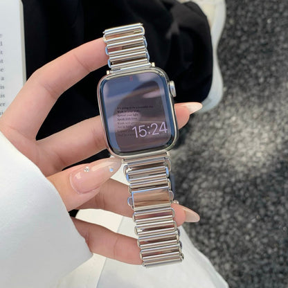 [2 colors available] Sleek Slice Metallic Band [Apple Watch]