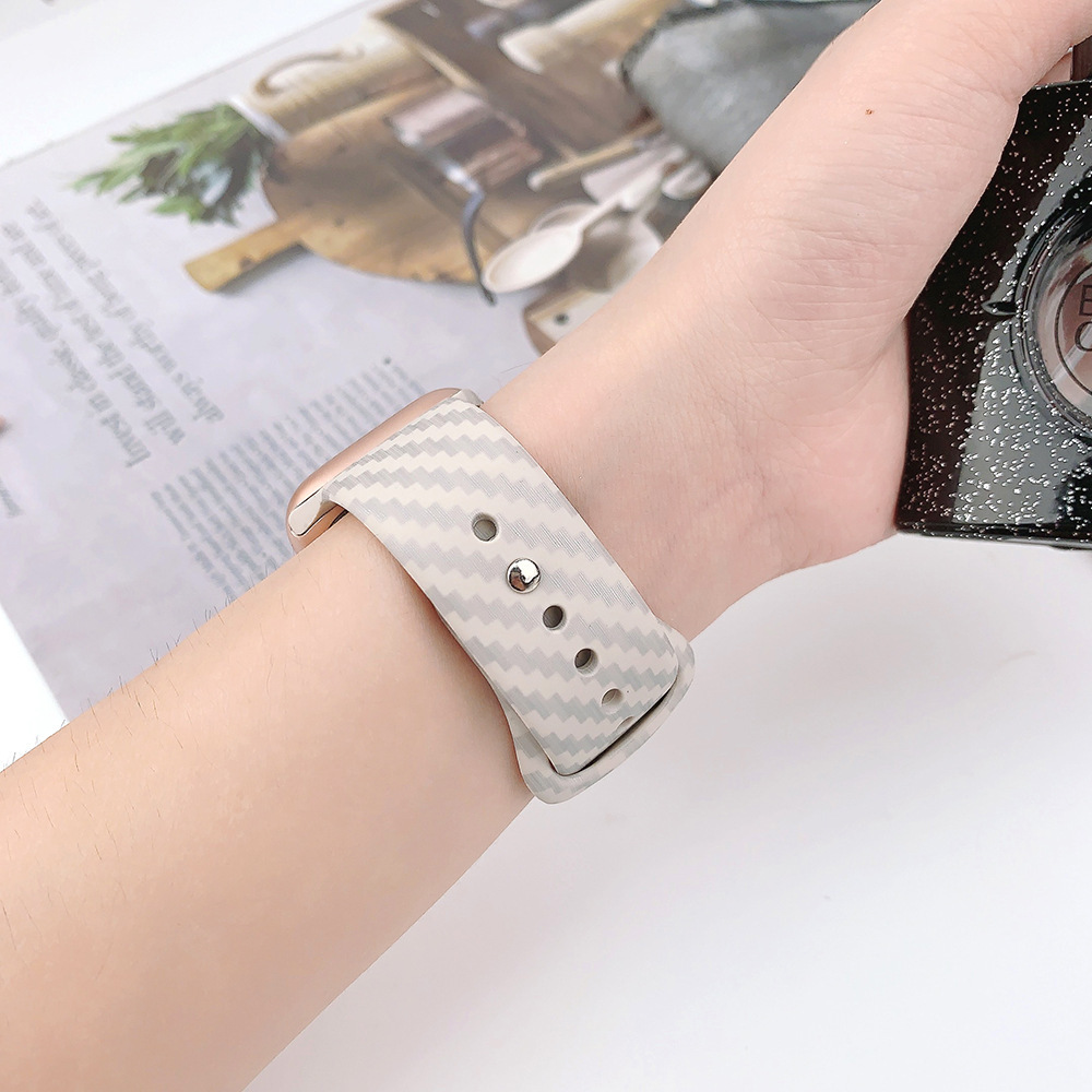 【上質スポーティー】カーボンパターンシリコンバンド【アップルウォッチ】