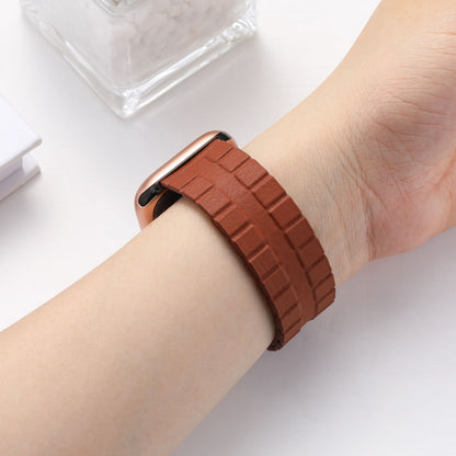 [13 colors available] Leather magnetic cube band [Apple Watch]