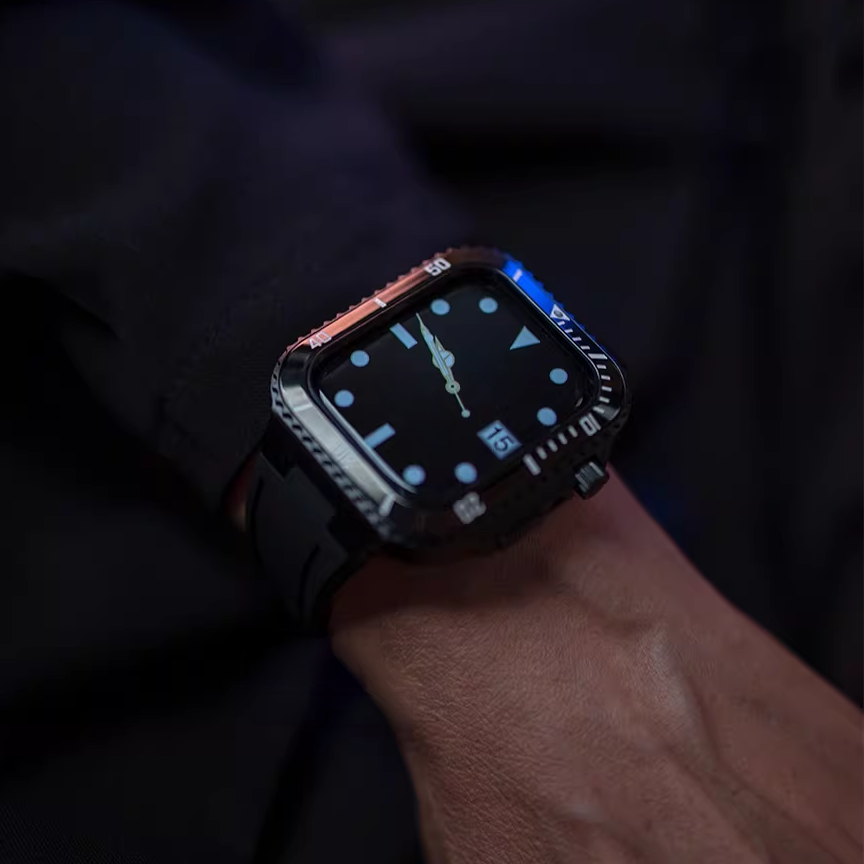 【全3色】ステンレスアーマーケース一体型バンド【アップルウォッチ】