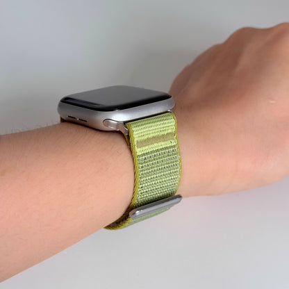 【ストレスフリー装着】カラフルナイロンマジックバンド【アップルウォッチ】