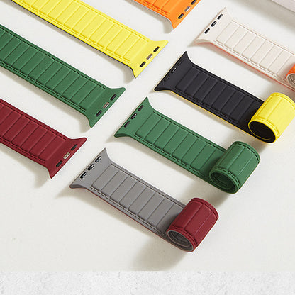 [15 colors available] Leather texture magnetic silicone band [Apple Watch]