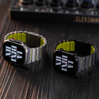 【新感覚デザイン】ツイストラバーチタンバンド【アップルウォッチ】