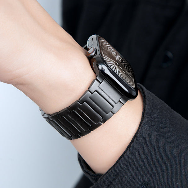 [Titanium Shine] Magnetic Clasp Titanium Band [Apple Watch]