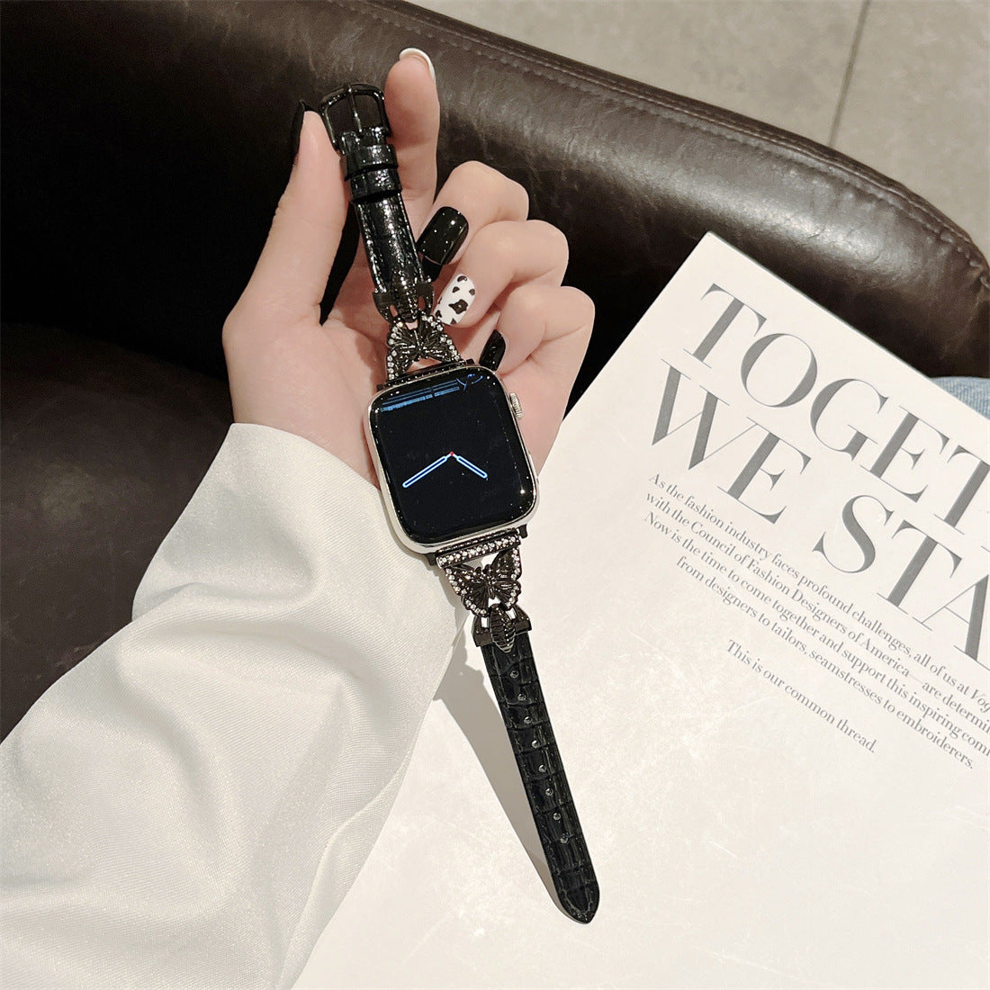 【可憐な蝶々】バタフライスリムレザーバンド【アップルウォッチ】