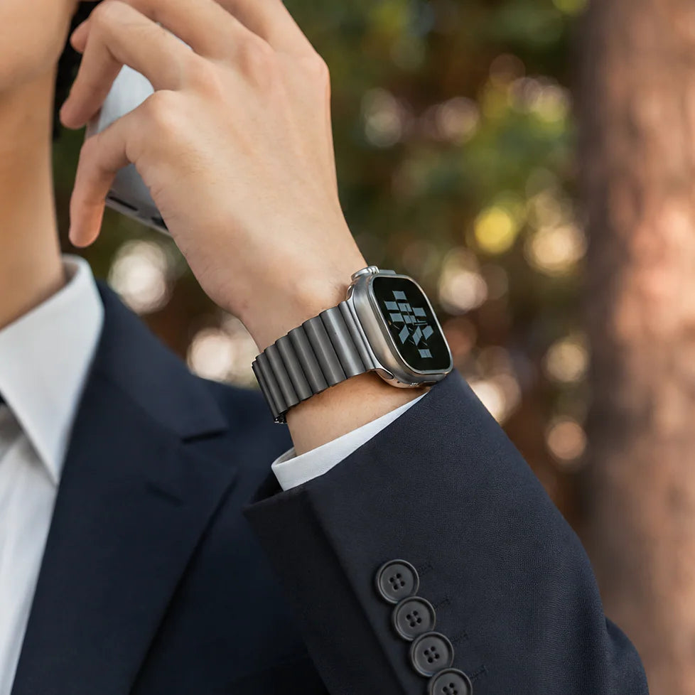 [Latest Design] Wave Link Stainless Steel Band [Apple Watch]